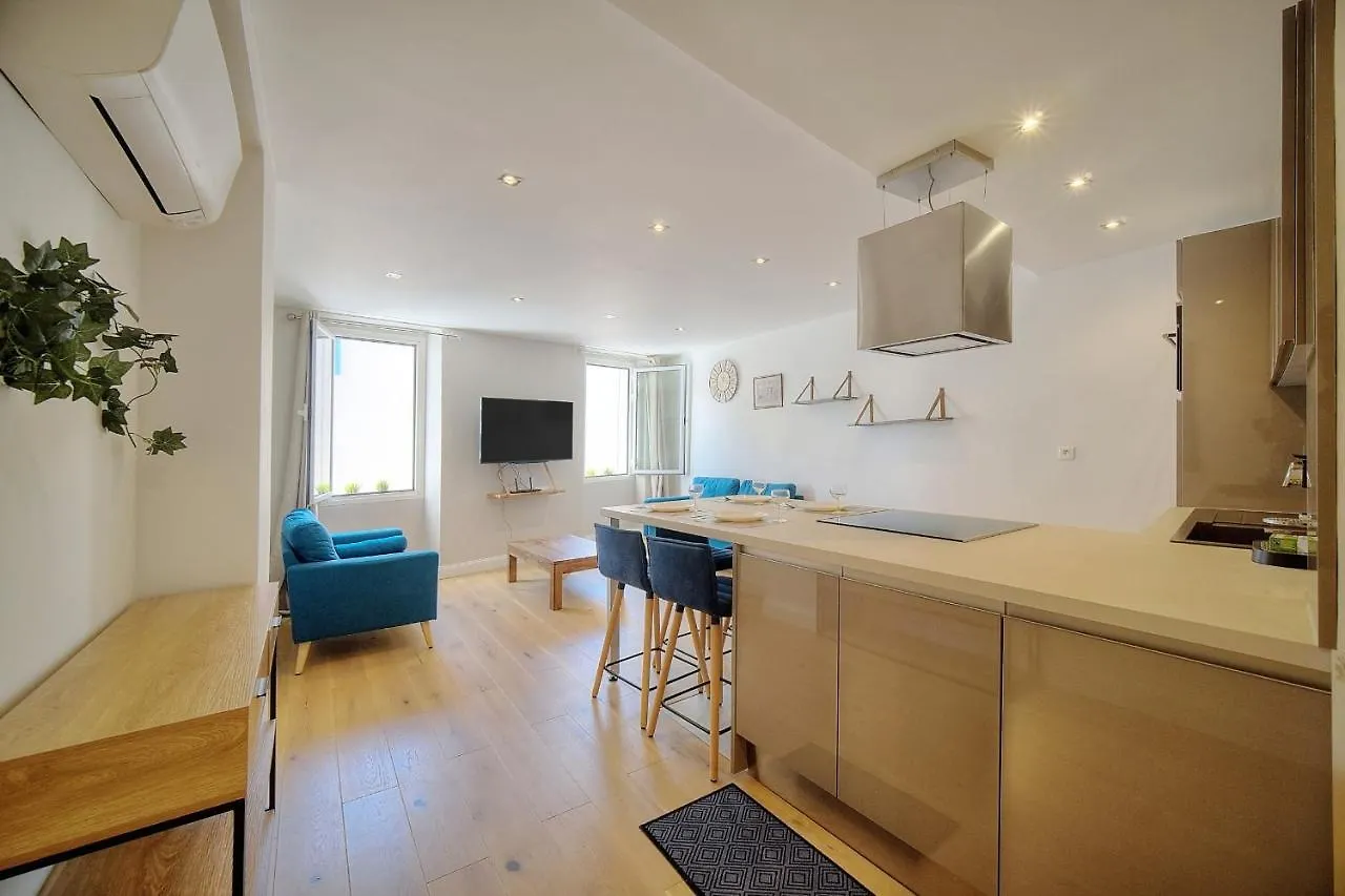 Apartment Immogroom - Heart Of The Suquet - City Center - Modern Cannes